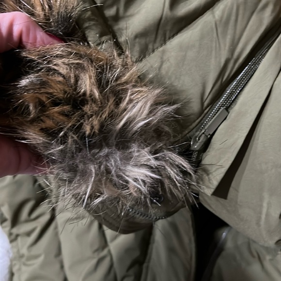 Brand NWT AND long coat - Picture 3 of 9